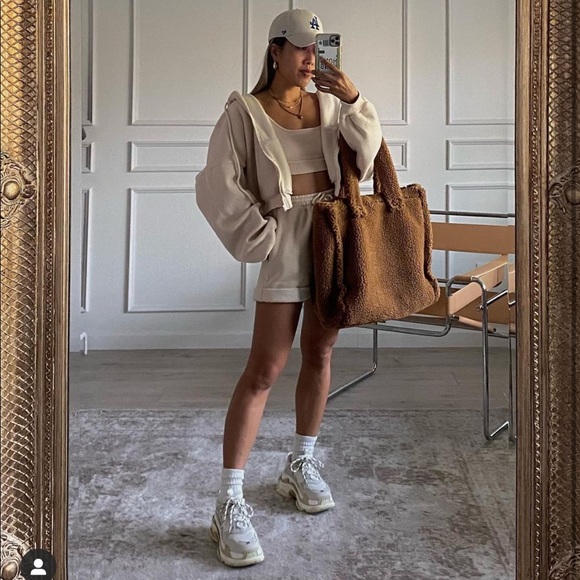 Oversized Hoodie and Short Neutral Lounge SET NWT - Picture 2 of 9